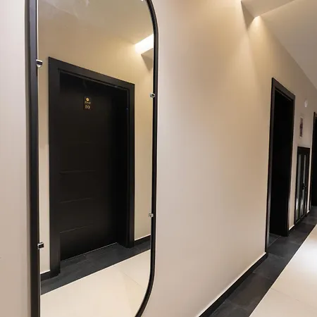 فندق Beke فلورا